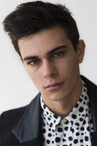Thomas Eslinger shoots at Art 4