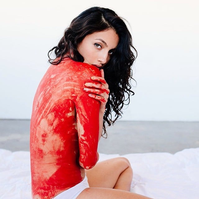 7 Photoshoot Ideas For Valentine's Day