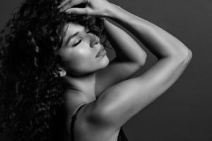 Antonio -Dixon-shoots-Black-&-White