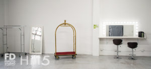 Photo Studio with Natural light and white concrete for rental in Los Angeles