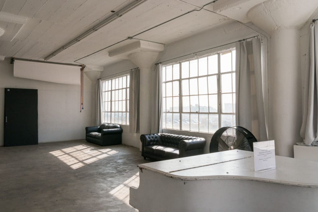 Art 1 with grey curtains