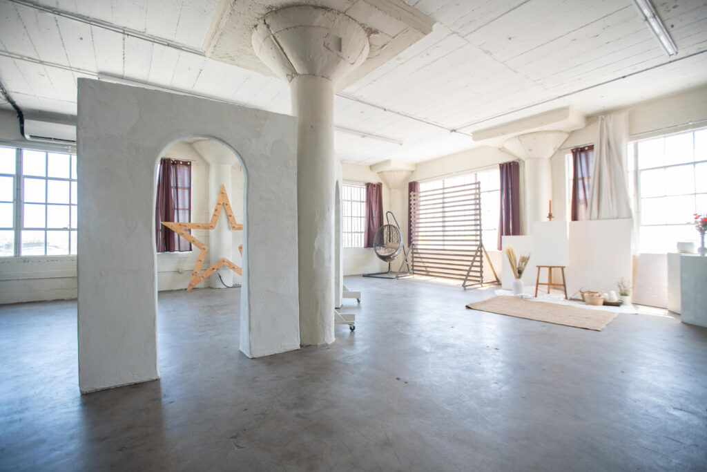 Art 4 - Art Loft Photo Studio in Los Angeles