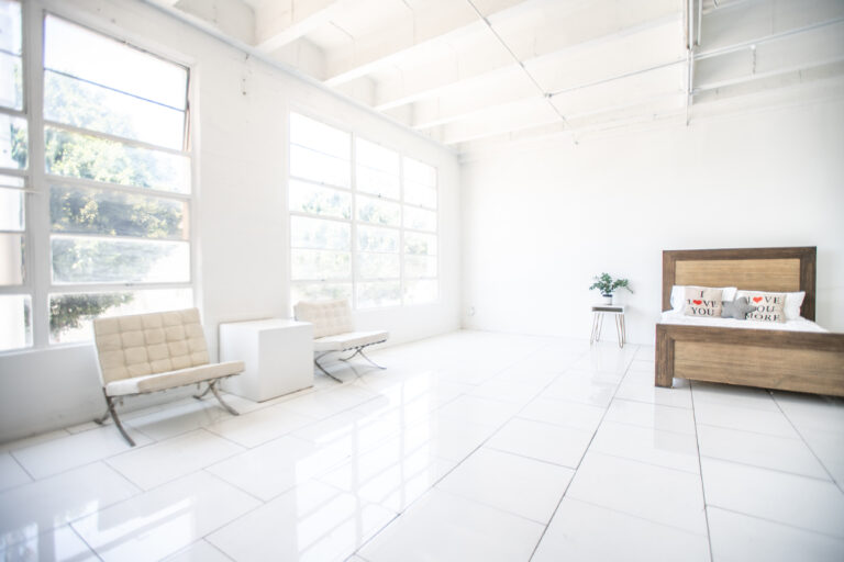 Hill 1 - White floor photo studio in LA