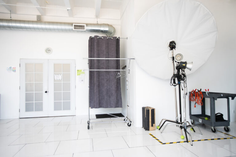 Hill 1 - White floor photo studio in LA