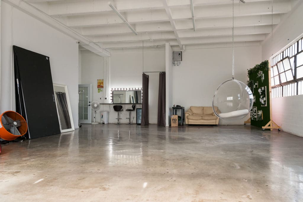 photo and video studio available for rental in Los Angeles