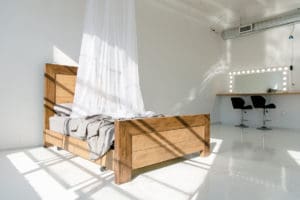 Natural light photo studio with high-gloss white floors available for rental in Los Angeles