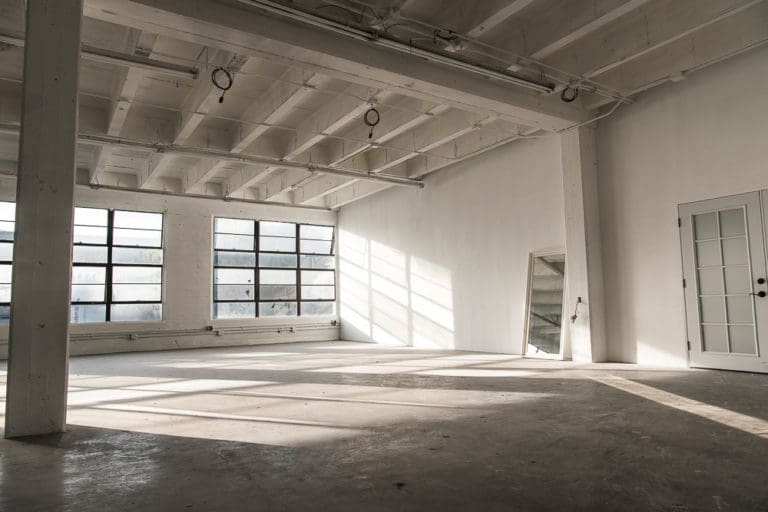 Photo & video natural light studio rental in Los Angeles