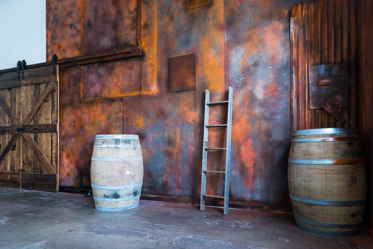 Hill 8 rust wall-4