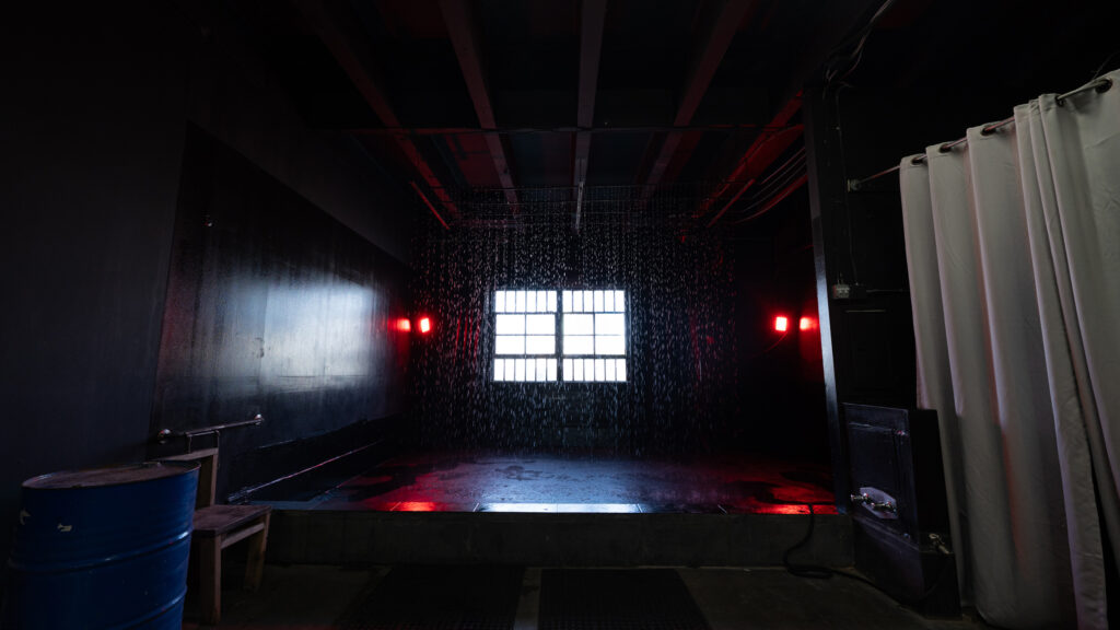 Rain room photo studio in Los Angeles Hill 700002