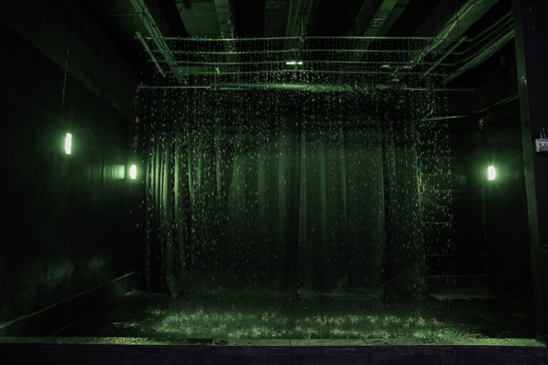 Rain room photo studio in Los Angeles Hill 700005