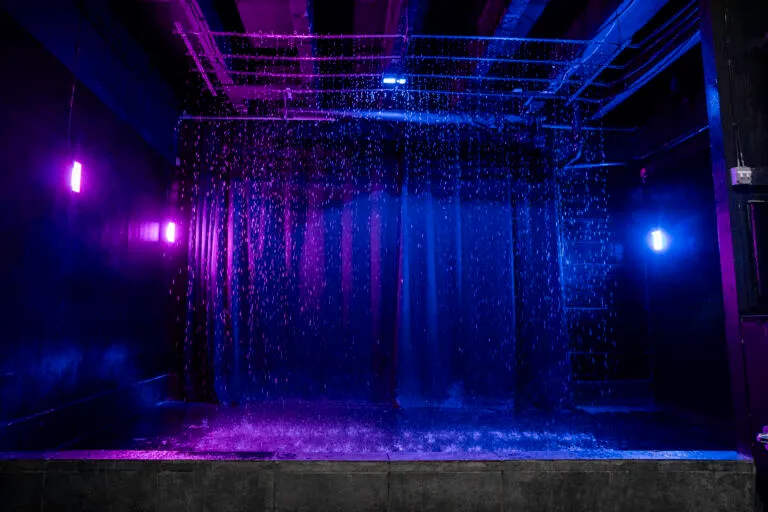 Rain room photo studio in Los Angeles Hill 700007