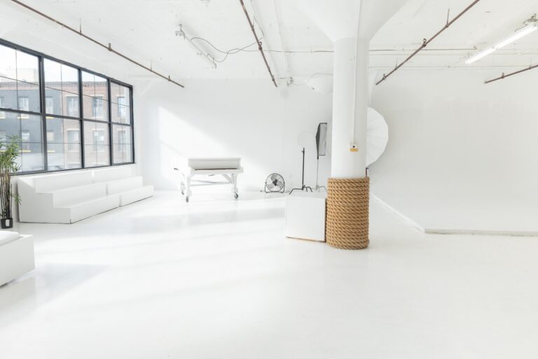 Large Daylight Studio with Cyc Wall & White Floors