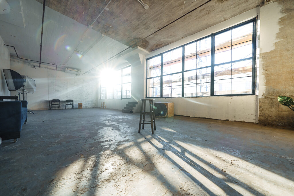 LIC 3 - daylight photo studio for rent near me with brick walls in New York