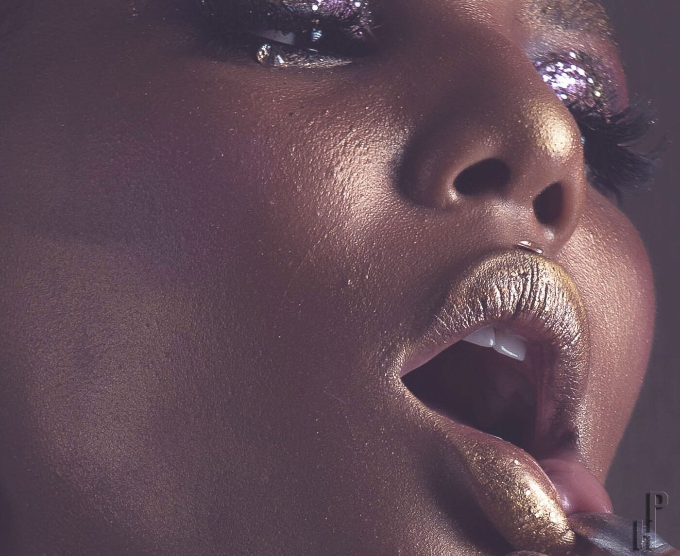 Patricklee-Hamilton-Beauty-Shoot