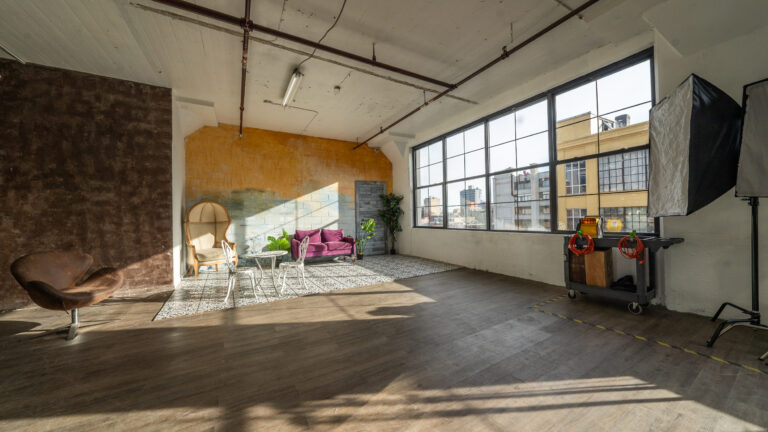 LIC 7 - Loft-like photo studio in NY with Moroccan tile in NY