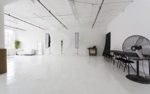 White photo studio for rent