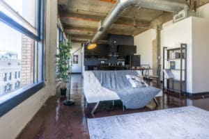 Rustic Loft for rent with kitchen and NY style windows