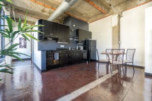 Rustic Loft for rent with kitchen and NY style windows