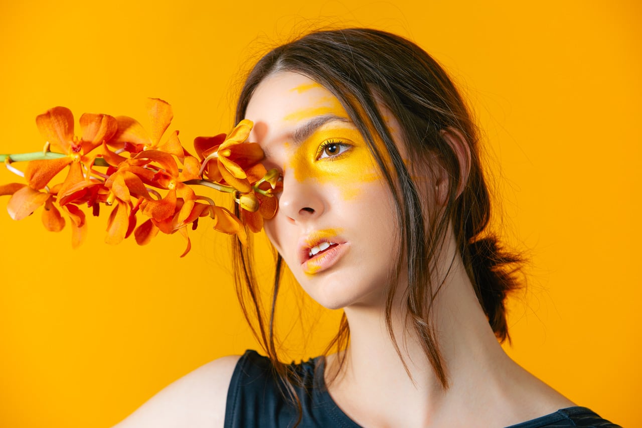 Floral-Beauty-Session-With-Austin-Nelson-5