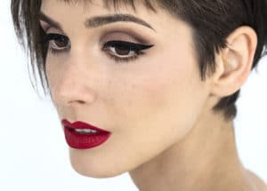 Award-Winning-Mua-At-The-Main-Location-3