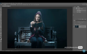 Become Better Photographer: Winter Portraits in the Studio with Gavin Hoey