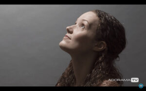Fine Art Festive Photo: Winter Portraits in the Studio with Gavin Hoey