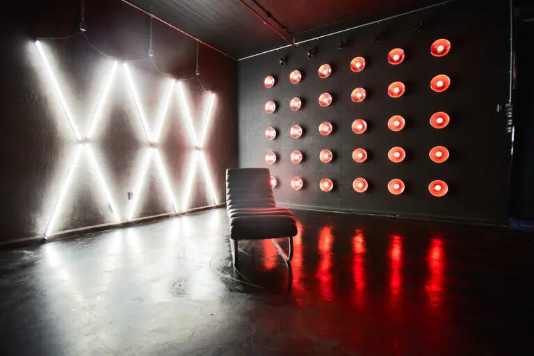 photo studio with illumination wall available for rental in New York City