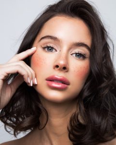 Tri-Model-Beauty-Shots-By-Laurel-Hunzicker-1