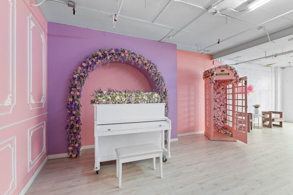 Astoria 3 - daylight photo studio for rent with pink walls and Christmas tree decorations in Astoria, Queens New York_02