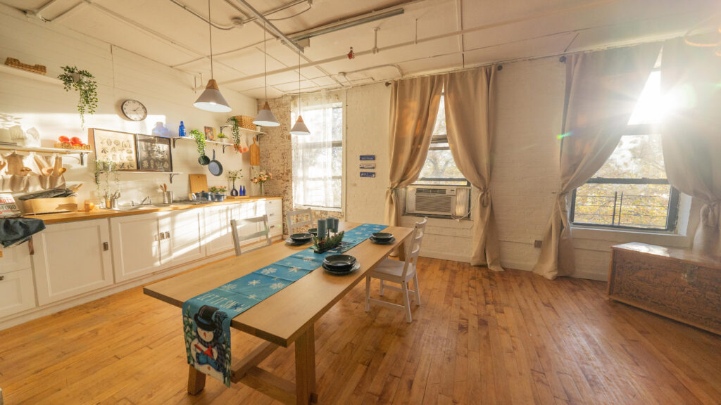 Astoria 5 - FD Photo Studio with the kitchen and living room in NYC