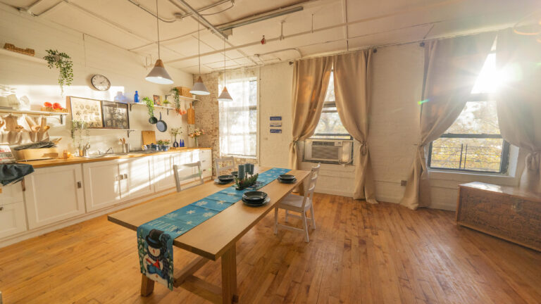 Astoria 5 - FD Photo Studio with the kitchen and living room in NYC