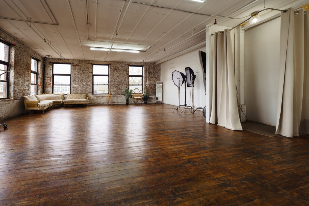 Rental Photo Studio in New York Queens Brooklyn Astoria 9