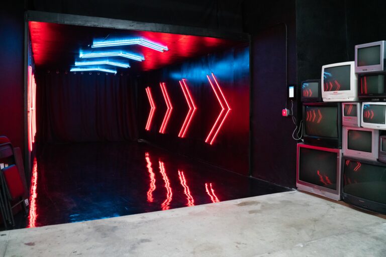 Olympic 3 RGB LED Car tunnel