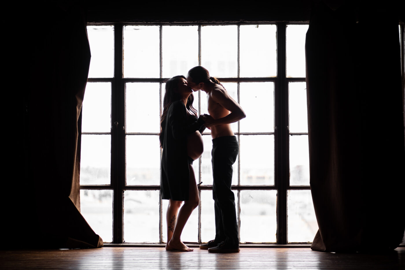 Maternity Photos By Hector D. Torres