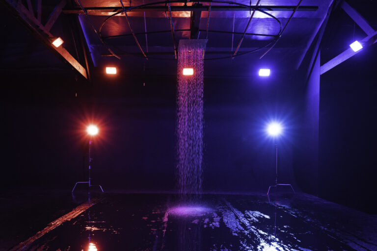 Olympic 2 - photo studio in Los Angeles with the rain feature, black cyc wall and car access