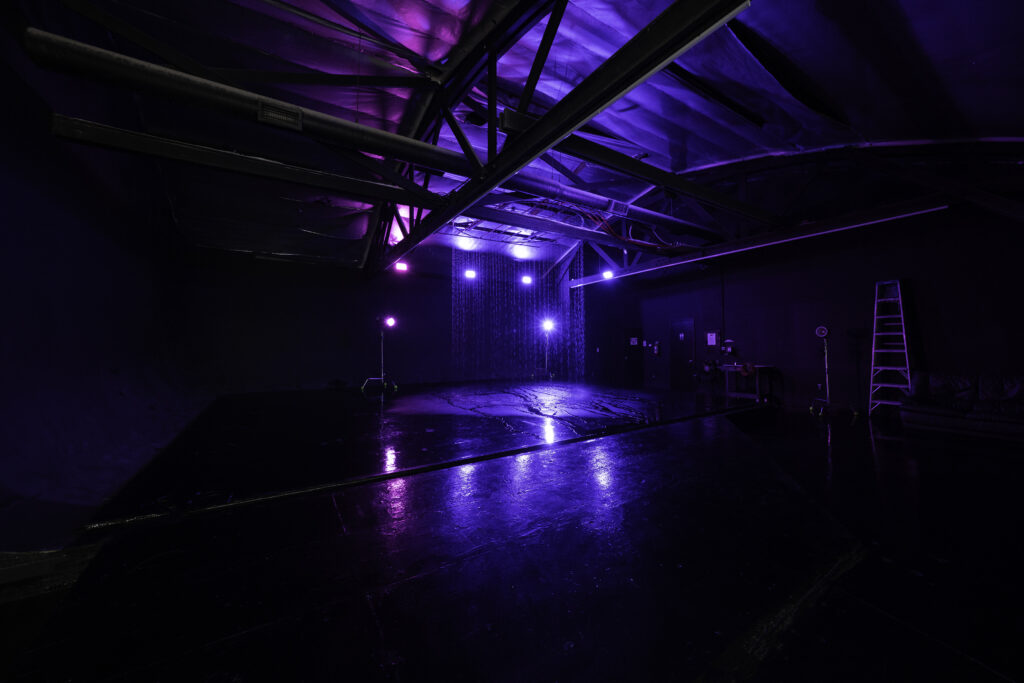 Photo Studio with Black Cyc Wall and Rain in Los Angeles_Olympic 2_web size_11