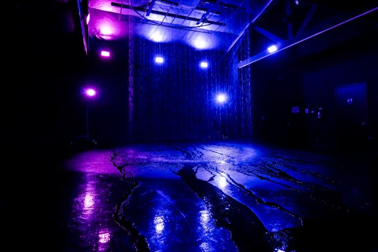 Photo Studio with Black Cyc Wall and Rain in Los Angeles_Olympic 2_web size_13