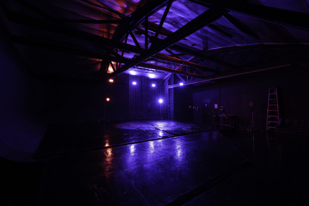 Photo Studio with Black Cyc Wall and Rain in Los Angeles_Olympic 2_web size_17