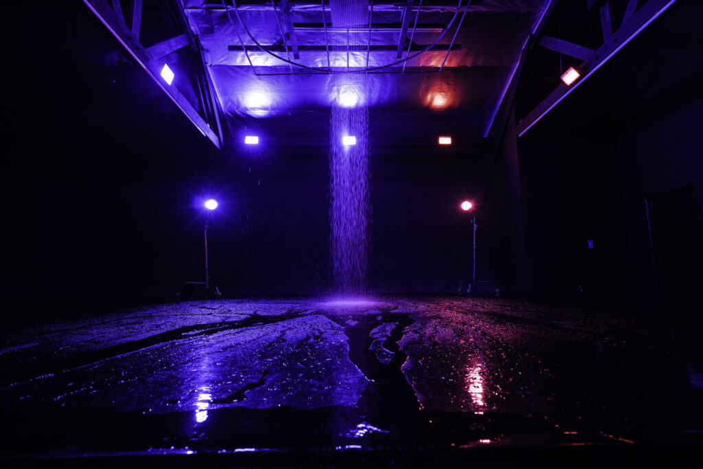 Photo Studio with Black Cyc Wall and Rain in Los Angeles_Olympic 2_web size_19