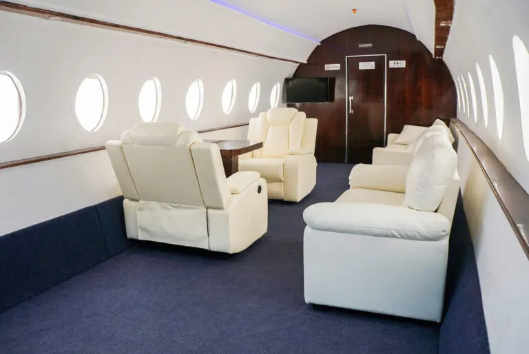 Olympic 4 – Photo Studio for Rent with Private Jet in Los Angeles - FD Photo Studio