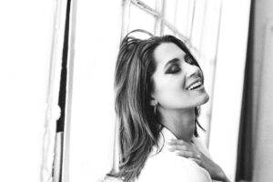 Lauren Biazzo by Kerasan R. LaMar