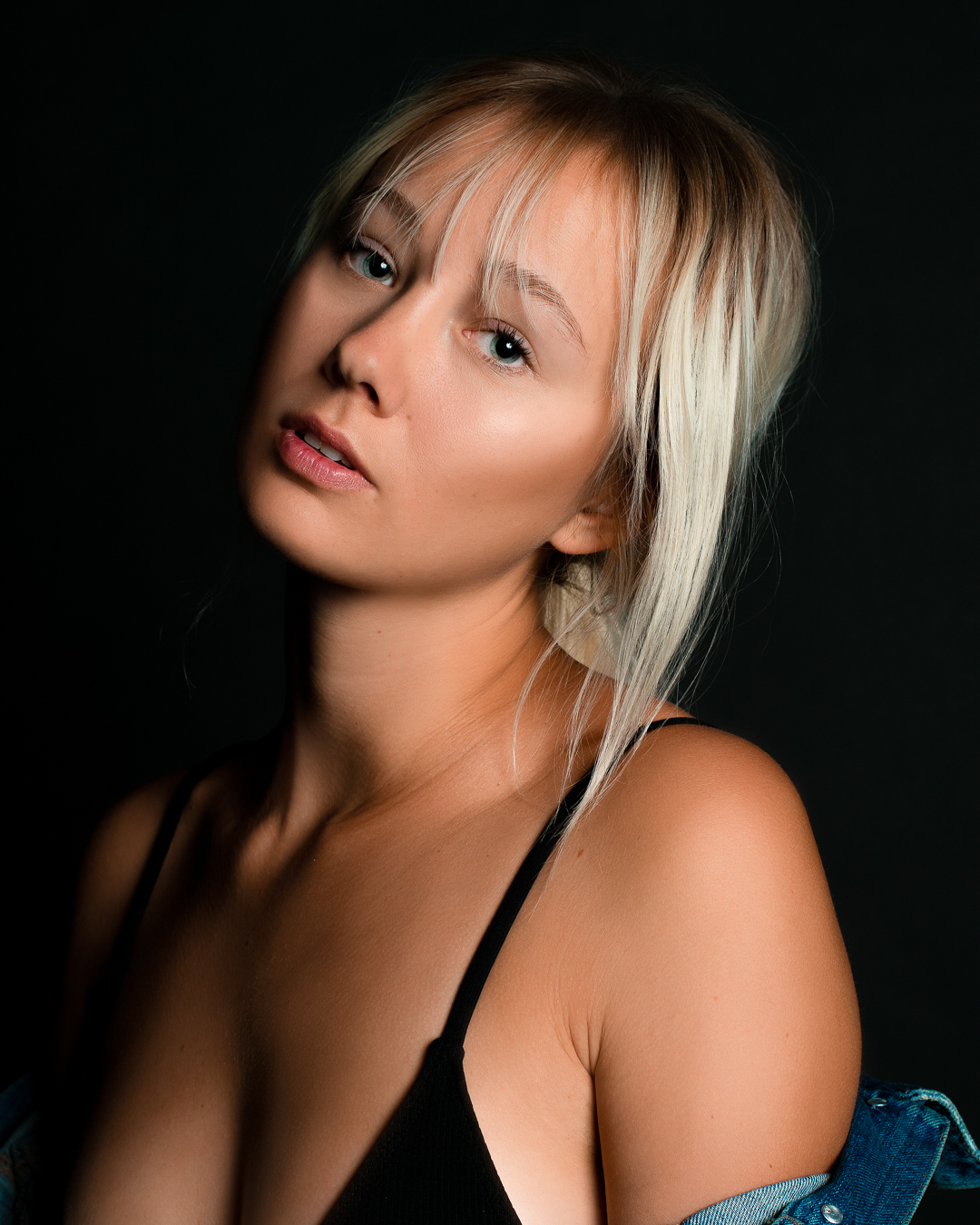 Michaela Vivant’s Portrait Photography