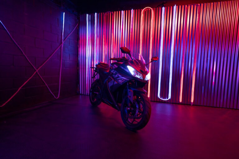 Astoria - 7 Blackout photo studio, bike, bathtub and RGB lights