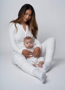 Maternity photos by Freddy Alexander
