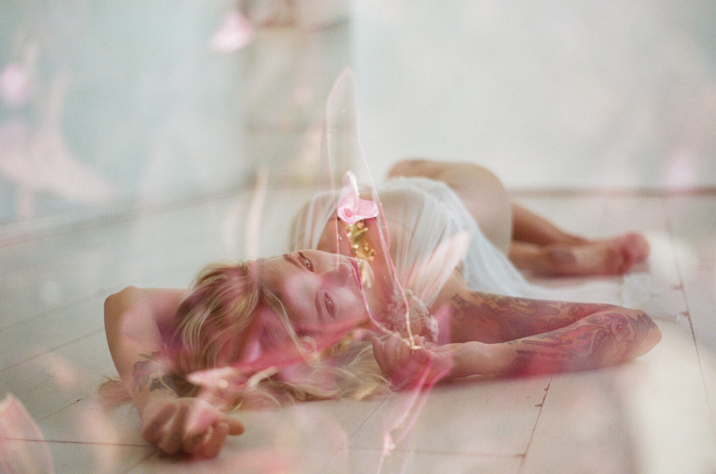 Creative Photography by Lys Bleu Designs