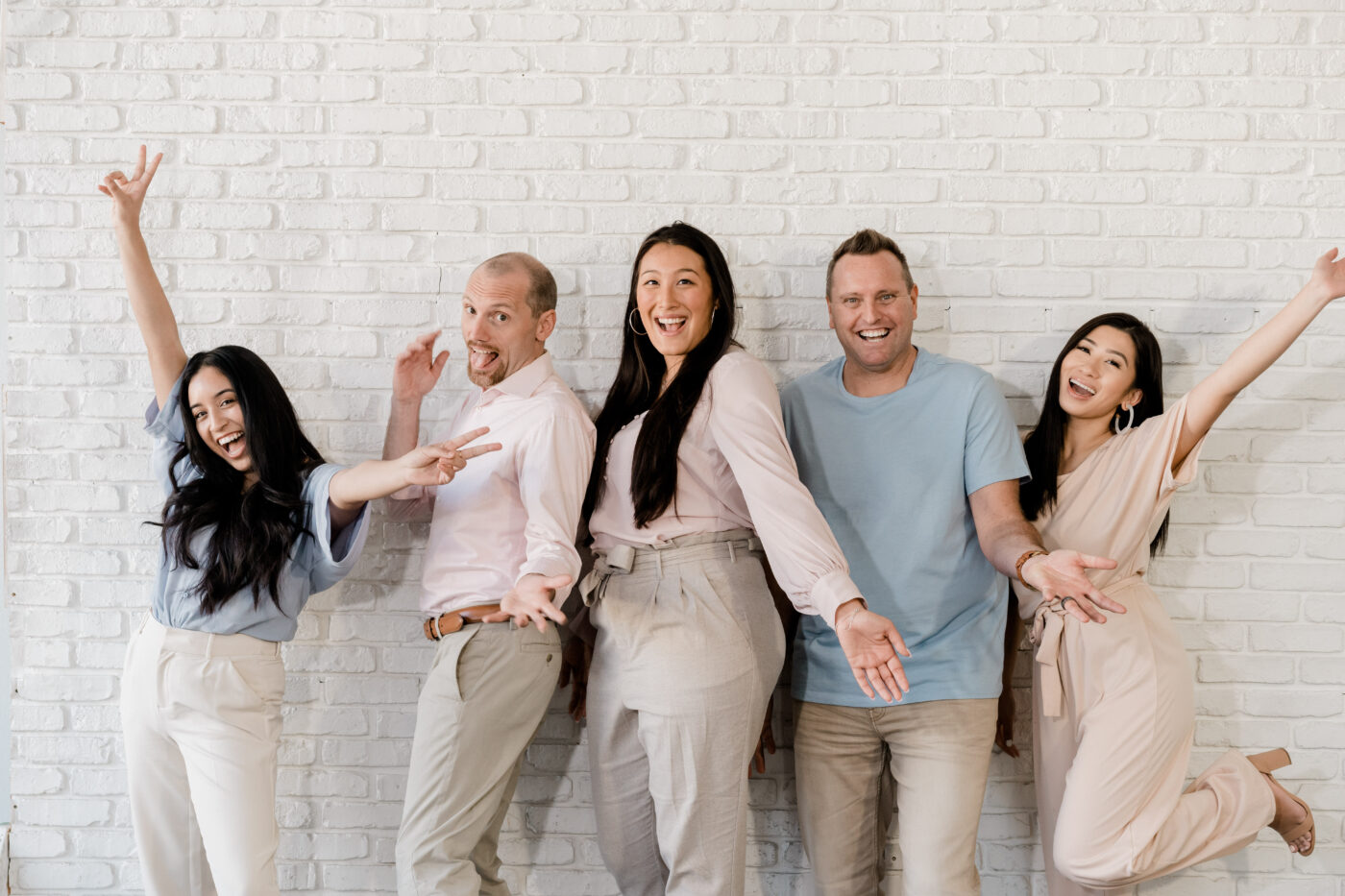 Meet Team Vowlá!