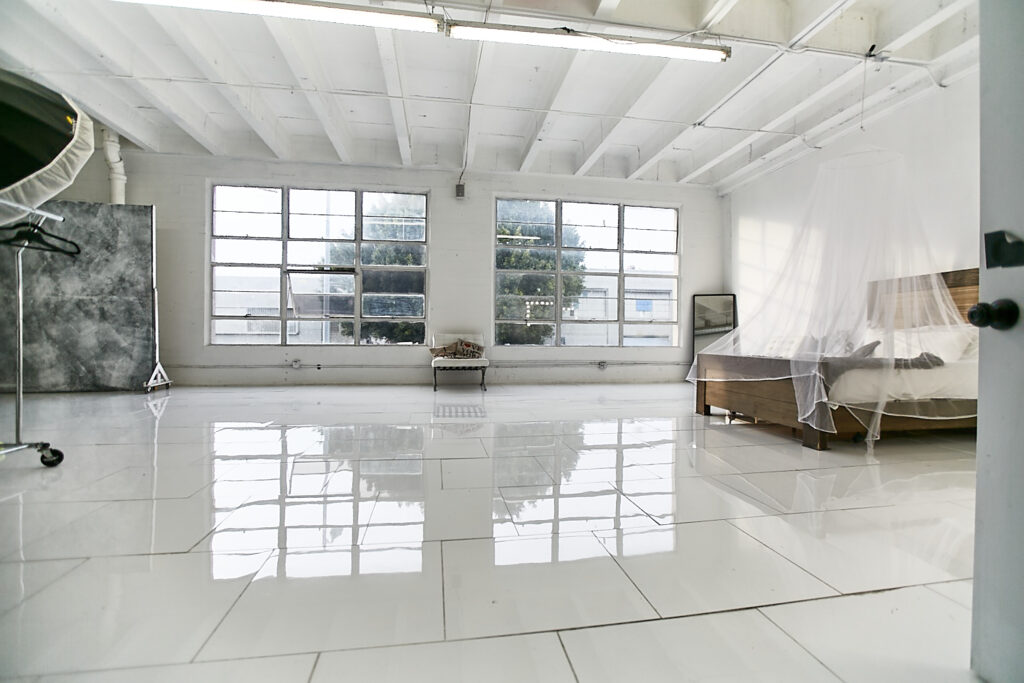 photo studio available for rent in Los Angeles