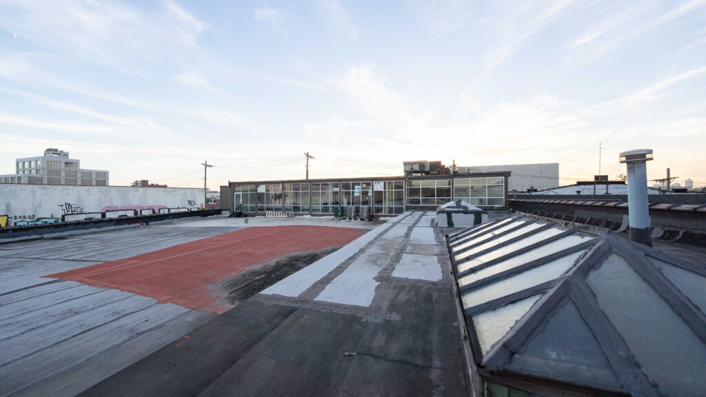 Brooklyn 2 - daylight photo studio with rooftop access in NYC