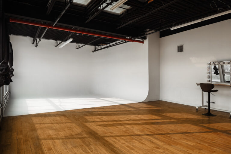 Brooklyn 5 – Daylight Photo Studio for Rent with Cyc Wall in NYC - FD Photo Studio