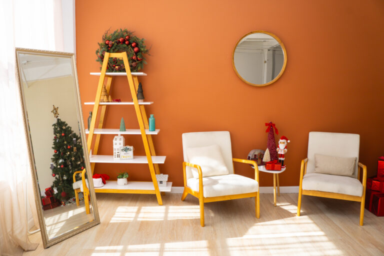 Daylight Loft Photo Studio studio in Los Angeles with Christmas tree_Loft 2-5